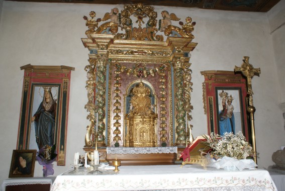 Chiesa dell'Annunziata e di S.Silvestro a Macchia Vomano di Crognaleto (Te)