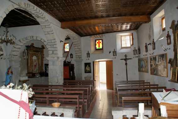 Chiesa dell'Annunziata e di S.Silvestro a Macchia Vomano di Crognaleto (Te)