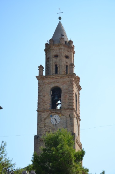 Campanile dell'antica Chiesa di S.Antimo a Montepagano (Te)