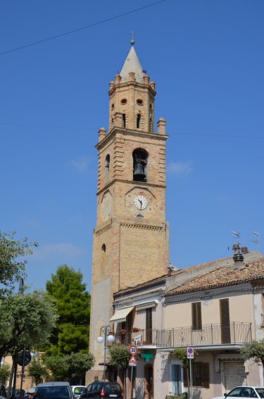 Campanile dell'antica Chiesa di S.Antimo a Montepagano (Te)