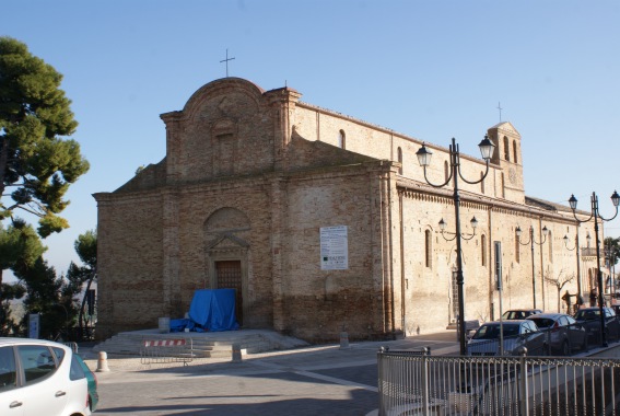 Chiesa di S.Salvatore a Morro d'Oro (Te)