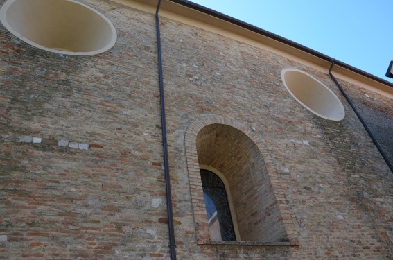 Chiesa di S.Michele Arcangelo a Mosciano S.Angelo (Te): strombature