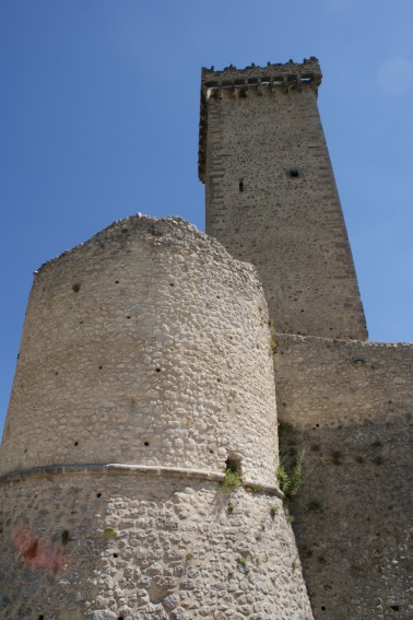 Pacentro: il Castello dei Caldora