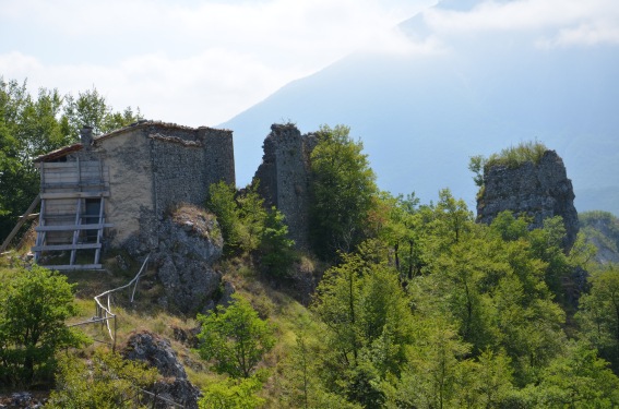 Eremo di Santa Maria di Pagliara - Isola del G.Sasso (Te)