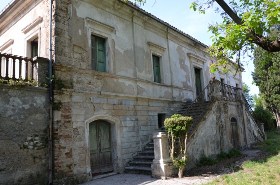 Villa Rozzi a Paolantonio di S.Egidio alla Vibrata (Te)