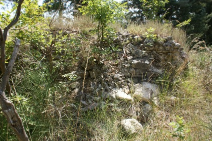 S. Pietro Apostolo a Piano San Pietro: i ruderi dell'insediamento medievale