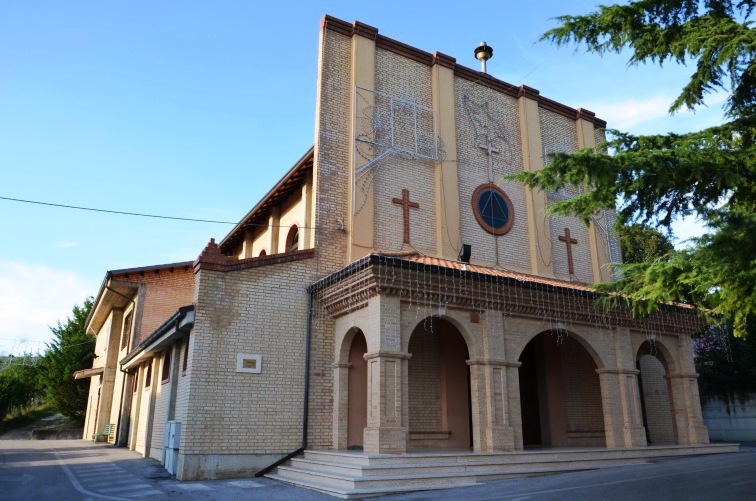Chiesa di S.Maria a Borgo S.Maria di Pineto (Te)