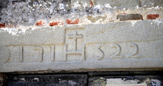 Prevenisco di Valle Castellana (Te): iscrizione "1722 IHS"