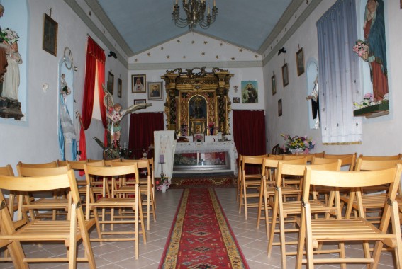 Chiesa di S.Michele Arcangelo a Riano di Rocca S.Maria (Te)