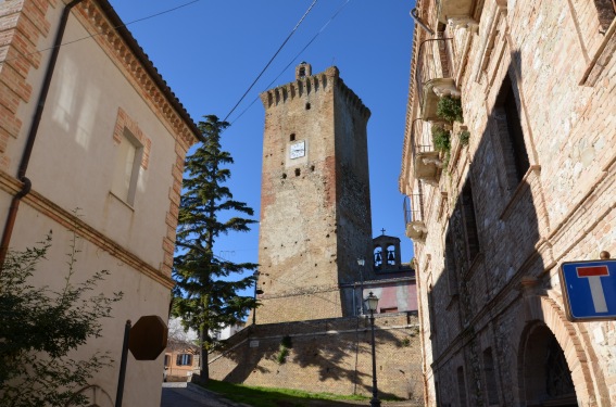 Chiesa di S.Silvestro e S.Giustino a Ripattoni di Bellante (Te)