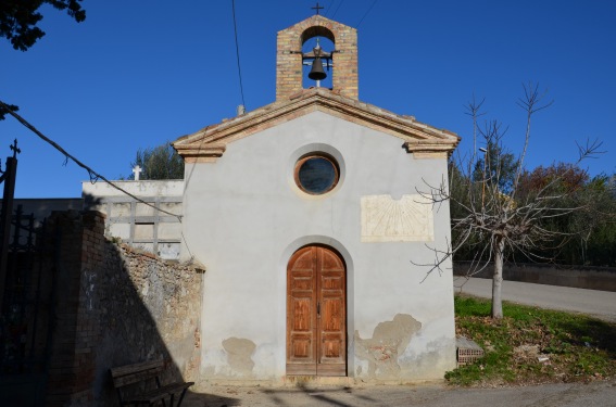 Chiesa del Cimitero a Ripattoni di Bellante (Te)