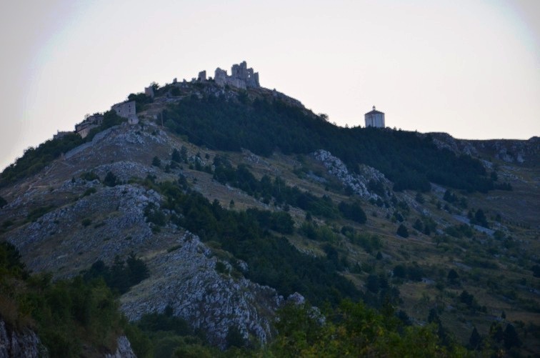 Rocca Calascio: Ruderi del Castello e Chiesa di S.Maria della Piet