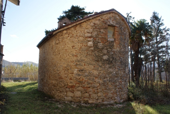 Chiesa di S.Giuseppe (propriet Lera) a Rocche di Civitella (Te)