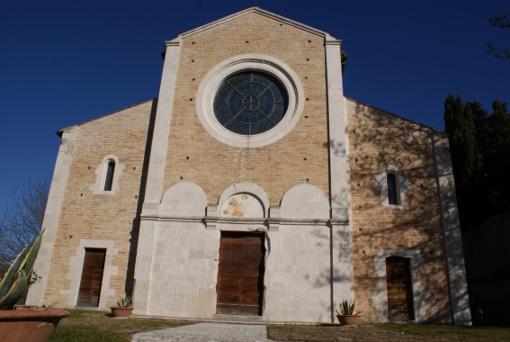 Chiesa di S.Maria a Ronzano di Castel Castagna (Te)