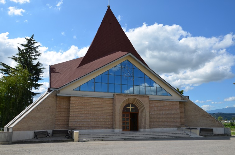 Chiesa nuova di S.Lucia a Santa Lucia di Roseto degli Abruzzi (Te)