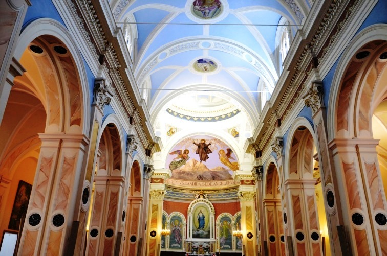 Santuario di S.Gabriele a San Gabriele di Isola del G.Sasso (Te)