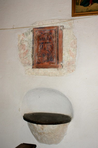 San Bartolomeo a Villa Popolo di Torricella Sicura (Te): Sacra Olea ed acquasanta