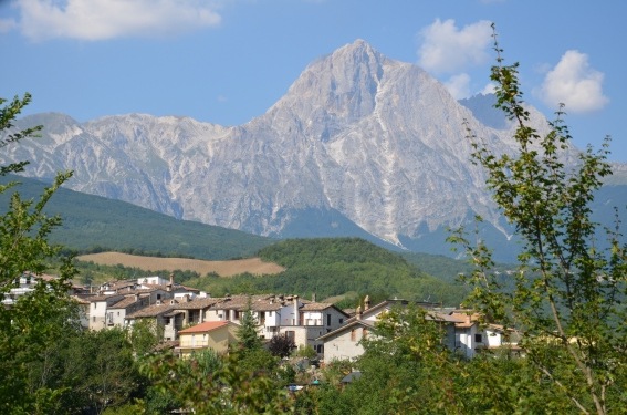 San Massimo di Isola del G.Sasso (Te): veduta