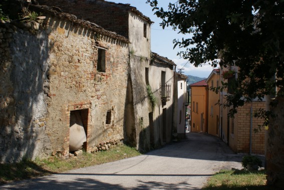 Scapriano di Teramo: il vecchio ed il nuovo