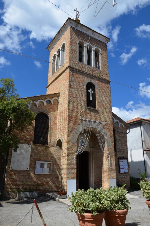 Chiesa della Sacra Famiglia di Nazareth a Scerne di Pineto (Te)