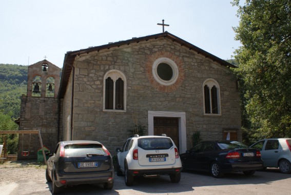 Chiesa dei SS.Proto e Giacinto a Senarica di Crognaleto (Te)