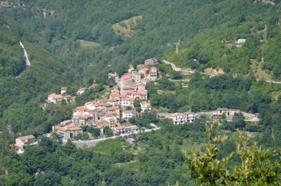 Senarica di Crognaleto (Te): panorama da Fano Adriano