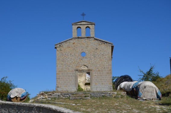 Chiesa del SS.Salvatore a Serra di Rocca S.Maria (Te)