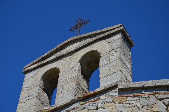 Chiesa del SS.Salvatore a Serra di Rocca S.Maria (Te)