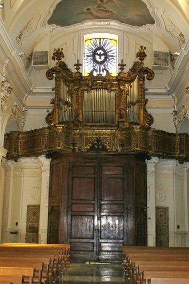 Bassilica di San Panfilo a Sulmona: organo