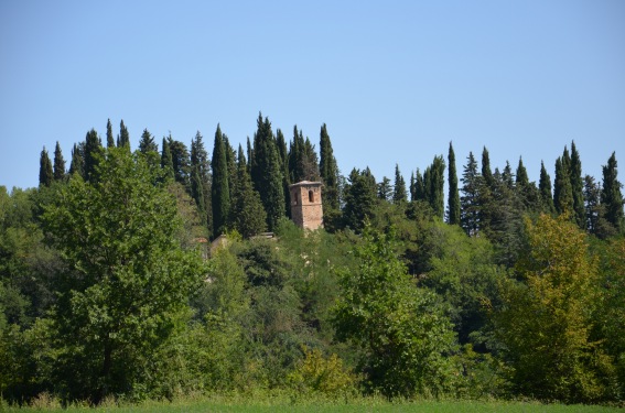 Chiesa della Madonna degli Angeli a Tossicia (Te): campanile