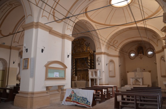 Chiesa di S.Sinforosa a Tossicia (Te): interno