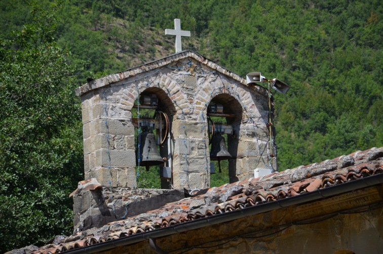 Chiesa di S.Maria di Stornazzano a Valle Castellana (Te): portale