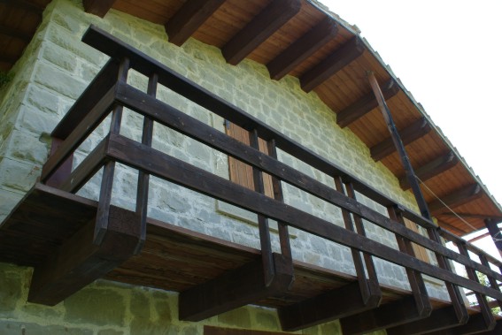Valzo di Valle Castellana (Te): gafio ripristinato in una casa ristrutturata