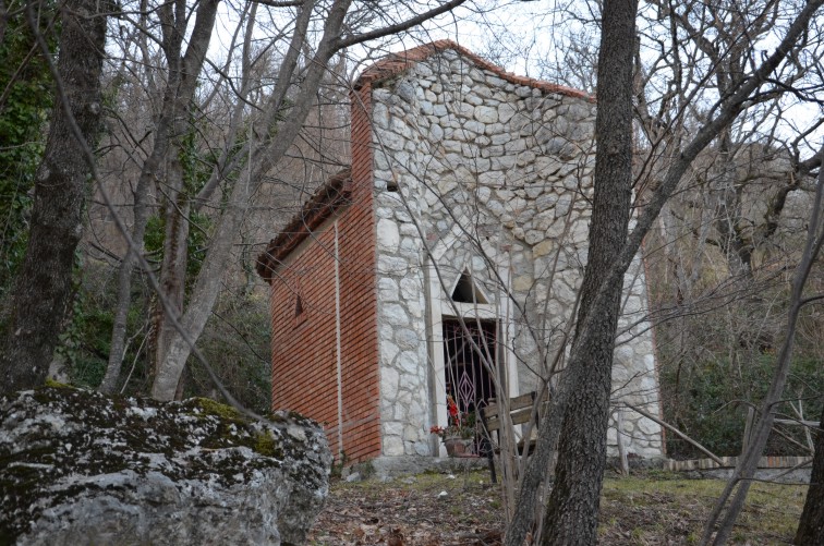 Cappella di S.Rocco a Varano di Isola del Gran Sasso (Te)