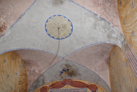 Cappella Sistilli a Villa Butteri di Teramo: soffitto affrescato