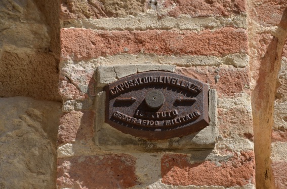 Chiesa di S.Rocco a Villa Piano di Isola del G.Sasso (Te)