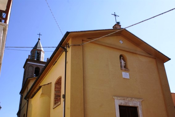 Chiesa di S.Martino Vescovo a Villa Ripa di Torricella Sicura (Te)