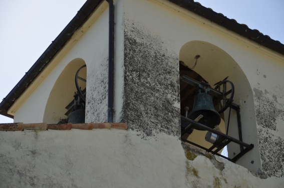 Chiesa di S.Andrea Apostolo a Viulla Rossi di Castelli (Te)