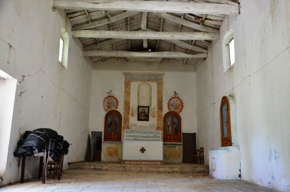 Chiesa di S.Vincenzo a Villa Ruzzi di Castel Castagna (Te)